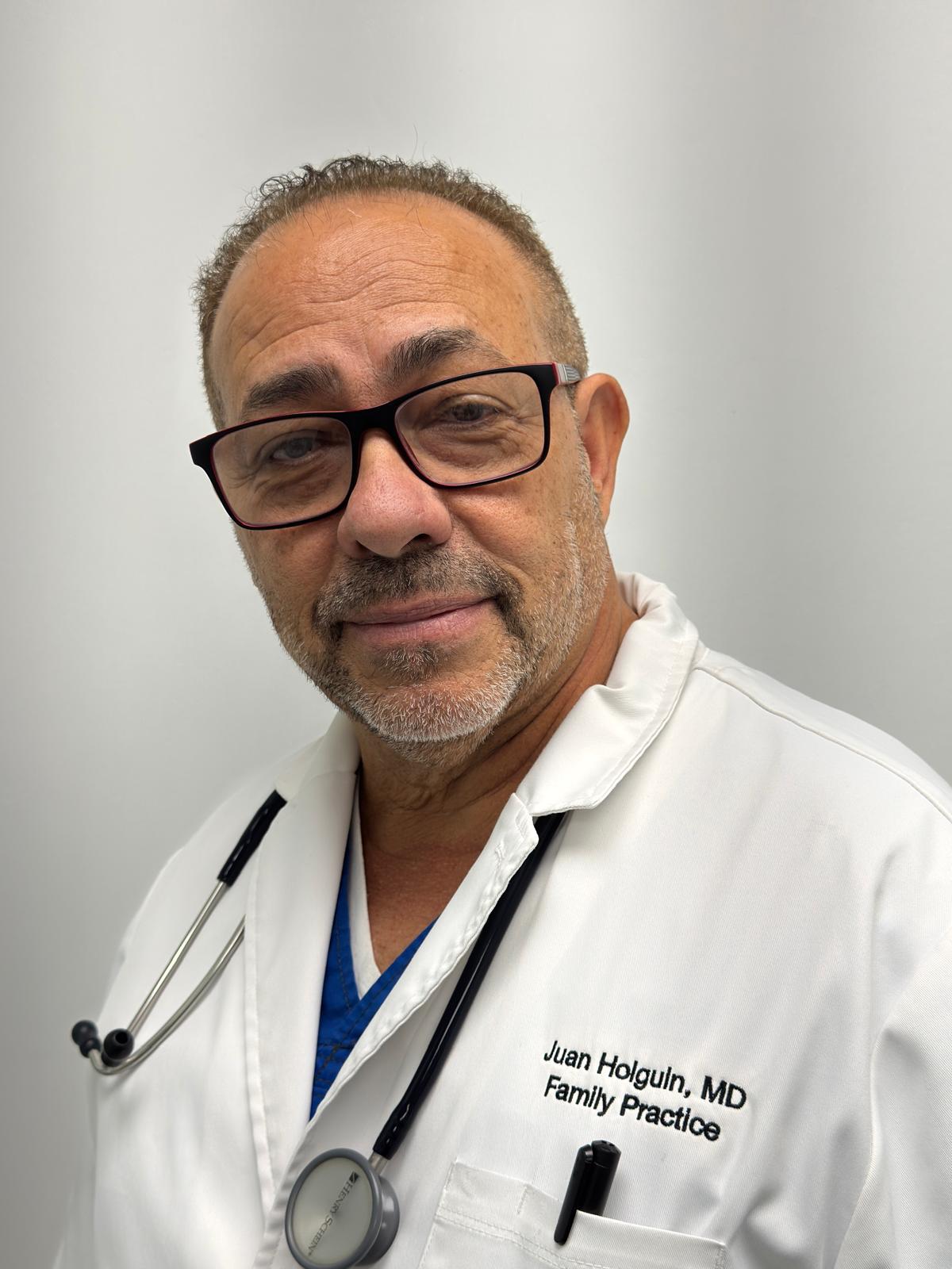 Dr. Juan Holguin de la Cruz_Buen Pastor Medical Center Hollywood FL