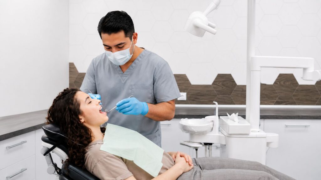 Tratamiento de Gingivitis Sin Seguro | Hollywood FL